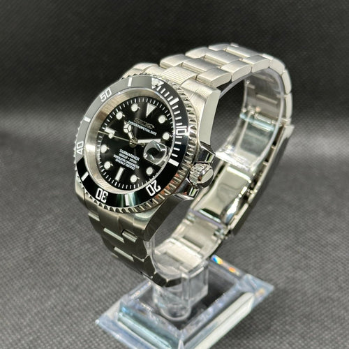 Submariner Mod "Date" Dive Watch - Somerville Watch Company