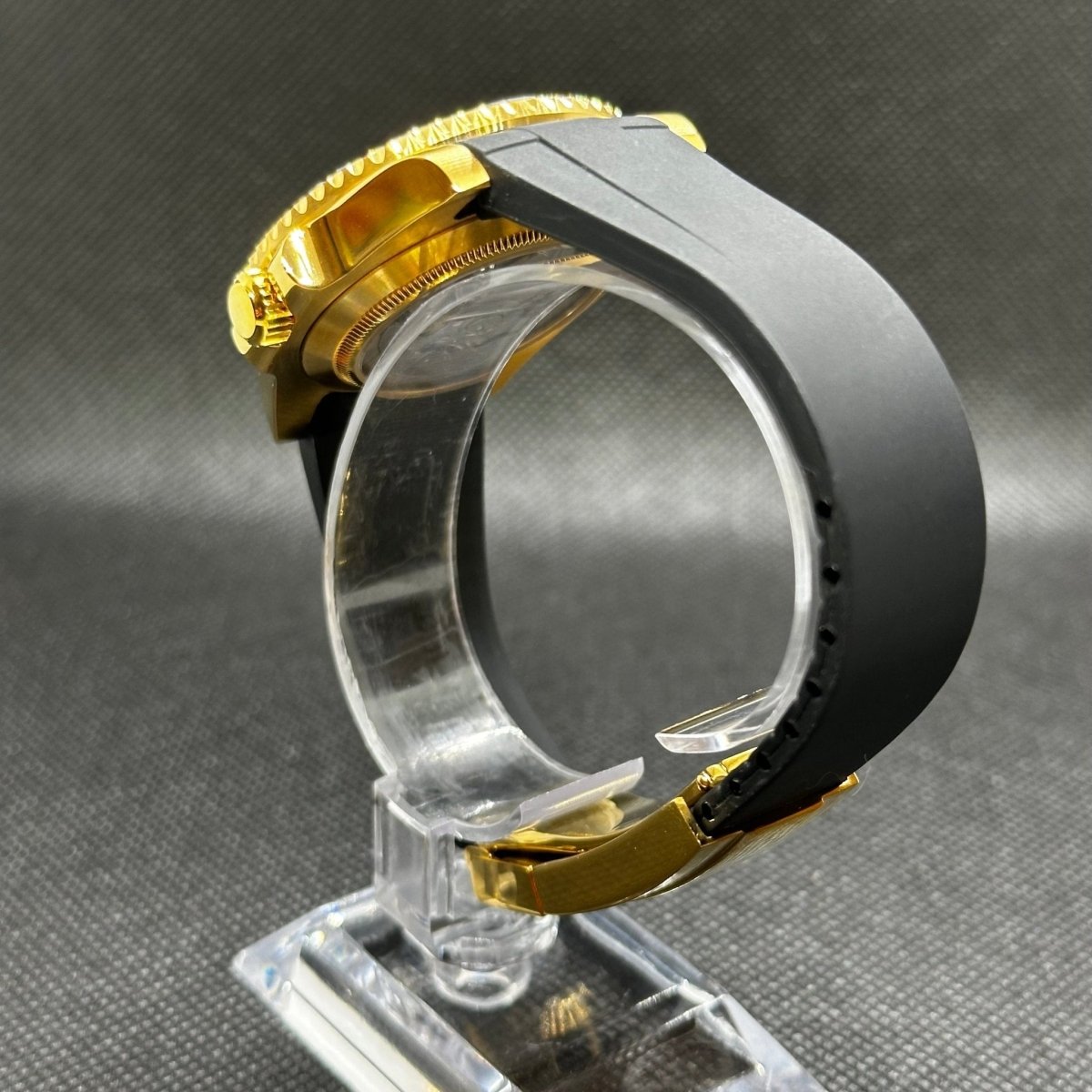 Yacht - Master Mod "Yellow Gold" Watch - Somerville Watch Co.